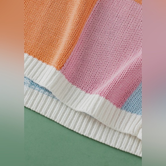 Sweater / ColorBlock Lightweight Sleeveless Knit Sweater - Picture 7 of 9